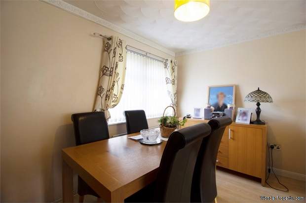 Additional Property Image 3 bedroom Terraced for sale in Middlesbrough 5