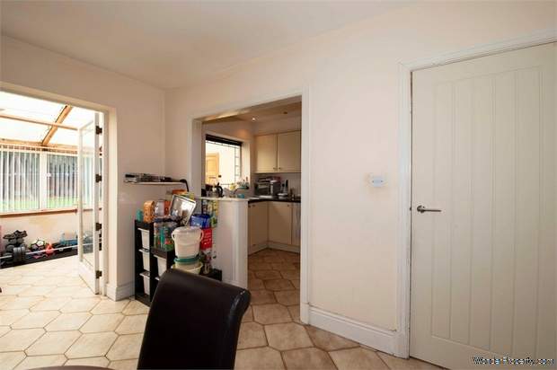 Additional Property Image 5 bedroom Semi Detached for sale in Cheadle 5