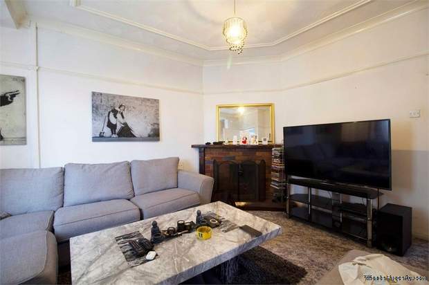Additional Property Image 3 bedroom End of Terrace for sale in Grimsby 2