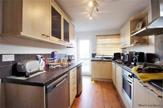 Additional Property Image 3 bedroom End of Terrace for sale in Grimsby 4