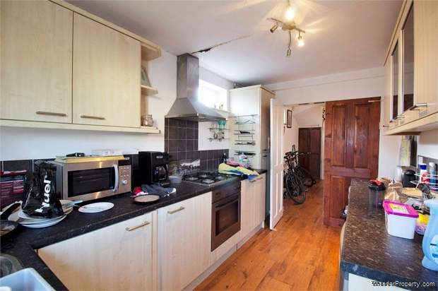Additional Property Image 3 bedroom End of Terrace for sale in Grimsby 5