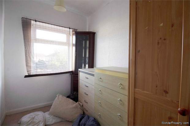 Additional Property Image 3 bedroom End of Terrace for sale in Grimsby 9