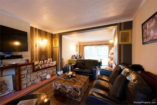 Additional Property Image 4 bedroom Detached for sale in Derby 2