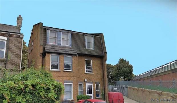 Additional Property Image 1 bedroom Studio for sale in London 3
