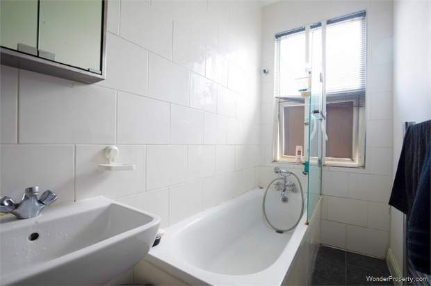 Additional Property Image 4 bedroom Town House for sale in London 9