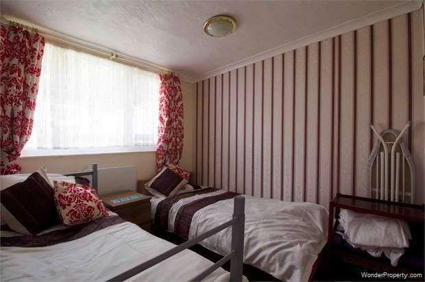 Additional Property Image 1 bedroom Chalet for sale in Dartmouth 4