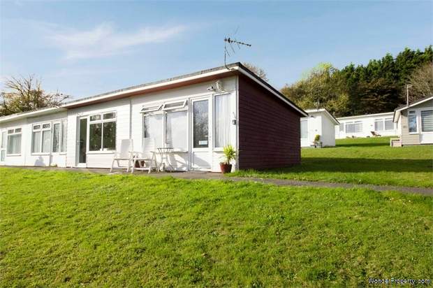 Additional Property Image 1 bedroom Chalet for sale in Dartmouth 6
