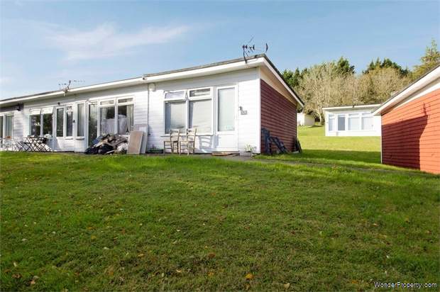 1 bedroom Chalet for sale in Dartmouth