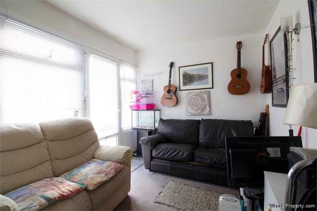 Additional Property Image 1 bedroom Chalet for sale in Dartmouth 2