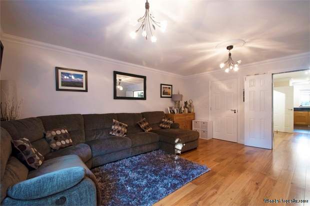 Additional Property Image 4 bedroom Terraced for sale in Harrow 3