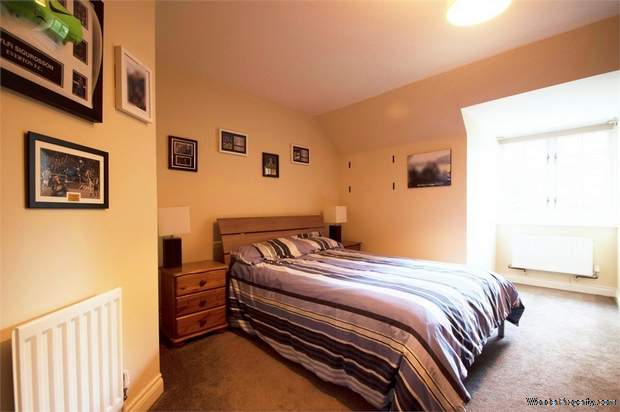 Additional Property Image 4 bedroom Terraced for sale in Harrow 8