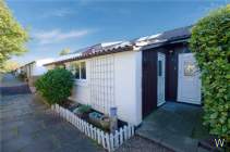3 bedroom Terraced for sale in Basildon