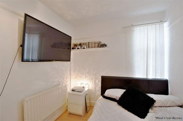 Additional Property Image 3 bedroom Flat for sale in Mitcham 6