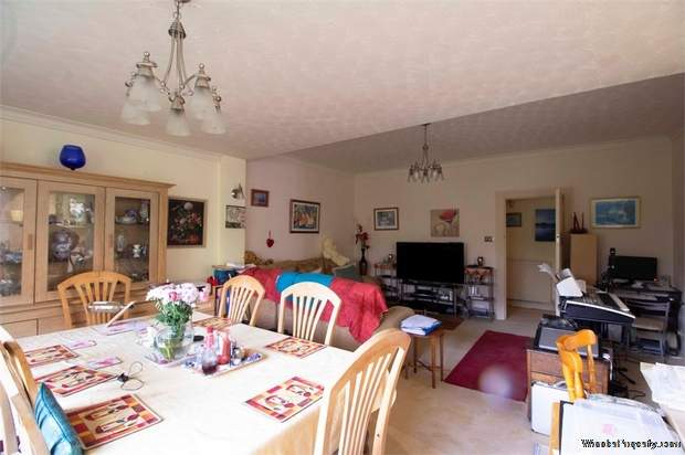 Additional Property Image 10 bedroom Detached for sale in Paignton 8