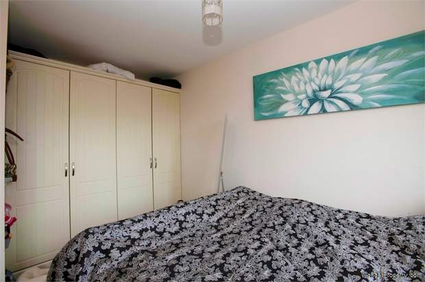 Additional Property Image 2 bedroom Terraced for sale in Hunstanton 9