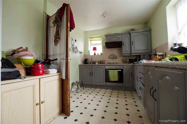 Additional Property Image 3 bedroom Semi Detached for sale in Dudley 4