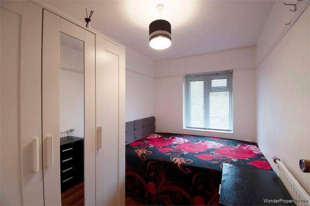 Additional Property Image 4 bedroom Maisonette for sale in London 9