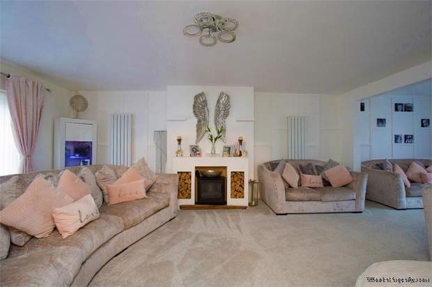 Additional Property Image 4 bedroom Detached for sale in Witney 3