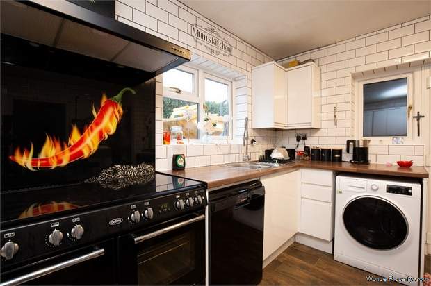 Additional Property Image 4 bedroom Detached for sale in Witney 7