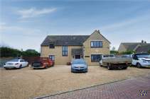 4 bedroom Detached for sale in Witney