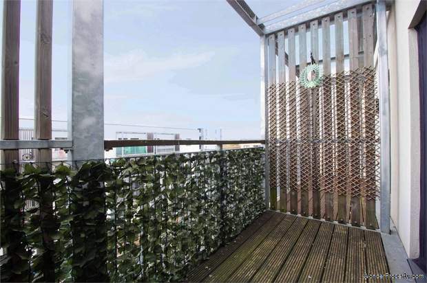 Additional Property Image 2 bedroom Flat for sale in Rainham 10