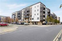 2 bedroom Flat for sale in Rainham