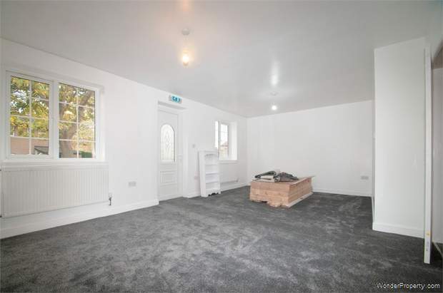 Additional Property Image 7 bedroom Semi Detached for sale in Dewsbury 2
