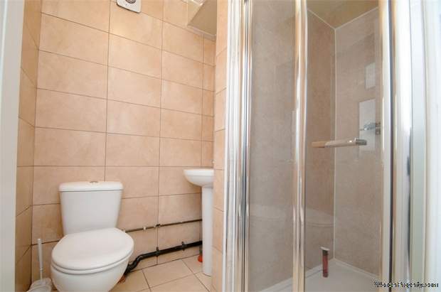 Additional Property Image 7 bedroom Semi Detached for sale in Dewsbury 10