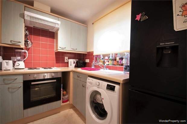 Additional Property Image 1 bedroom Flat for sale in Slough 5