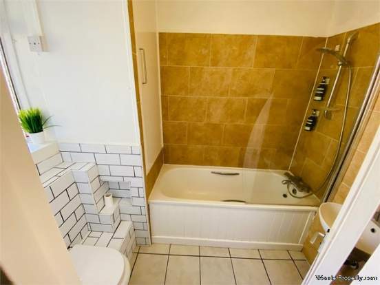Additional Property Image 1 bedroom Flat for sale in London 7