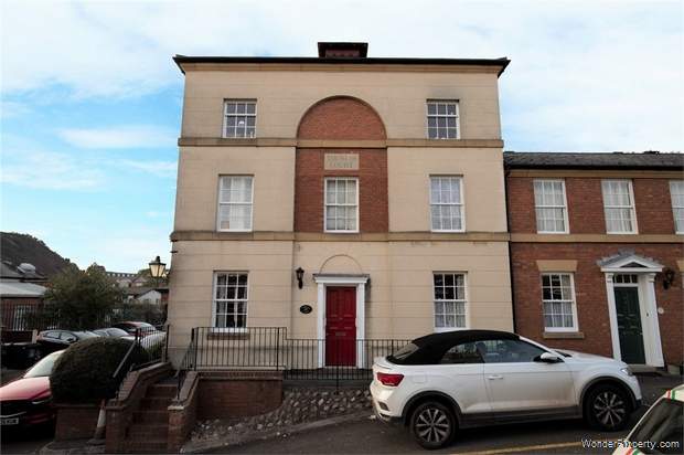 2 bedroom Flat for sale in Shrewsbury