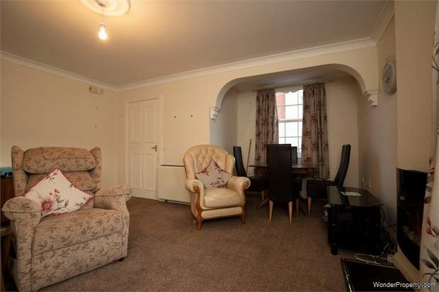 Additional Property Image 2 bedroom Flat for sale in Shrewsbury 3