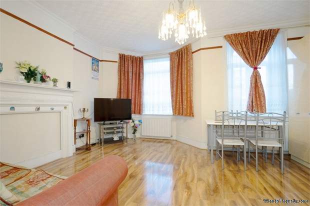 Additional Property Image 1 bedroom Flat for sale in London 3