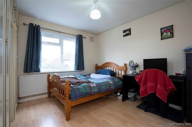 Additional Property Image 3 bedroom Semi Detached for sale in Harrow 6