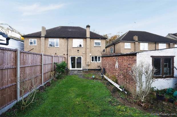 Additional Property Image 3 bedroom Semi Detached for sale in Harrow 9
