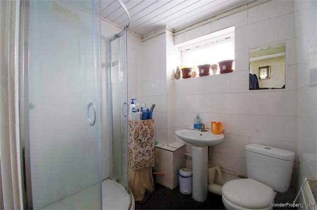 Additional Property Image 2 bedroom Maisonette for sale in Leicester 7