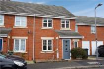 3 bedroom Terraced for sale in Milton Keynes