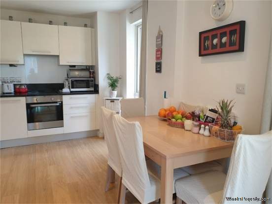 Additional Property Image 2 bedroom Flat for sale in Slough 2