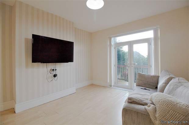 Additional Property Image 4 bedroom Semi Detached for sale in Manchester 2