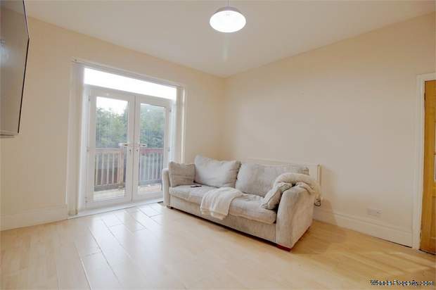 Additional Property Image 4 bedroom Semi Detached for sale in Manchester 3