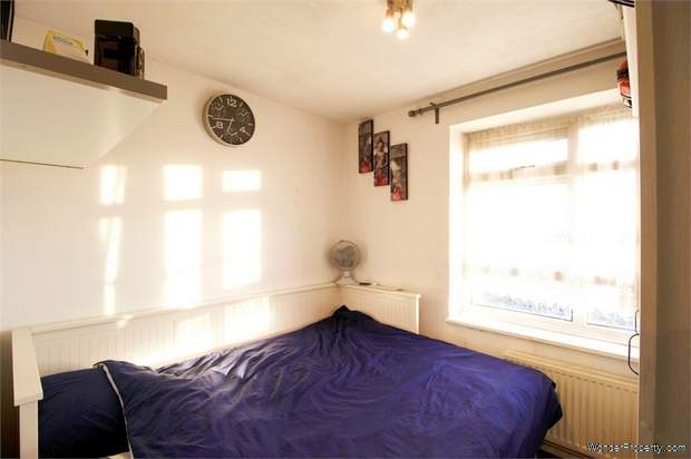 Additional Property Image 3 bedroom Flat for sale in Waltham Cross 9