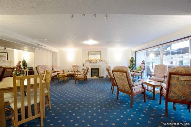 Additional Property Image 1 bedroom Flat for sale in Worcester 10