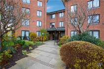 1 bedroom Flat for sale in Worcester
