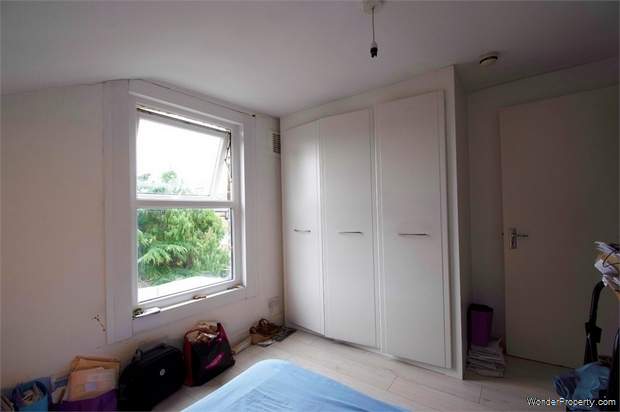Additional Property Image 1 bedroom Flat for sale in London 9