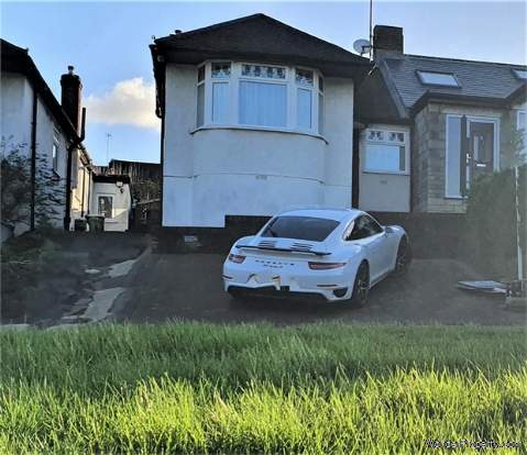2 bedroom Detached Bungalow for sale in Barnet