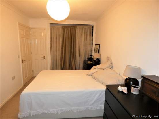 Additional Property Image 1 bedroom Flat for sale in Addlestone 6