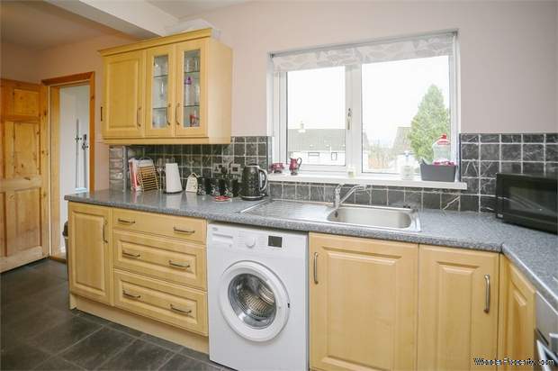 Additional Property Image 3 bedroom End of Terrace for sale in Newtownabbey 6