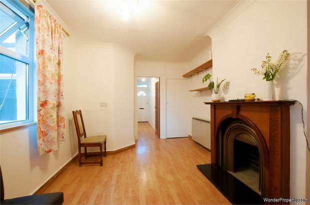 Additional Property Image 2 bedroom Flat for sale in Herne Bay 3