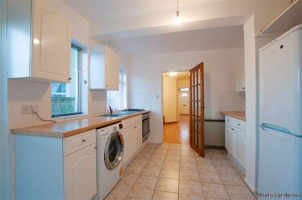 Additional Property Image 2 bedroom Flat for sale in Herne Bay 5
