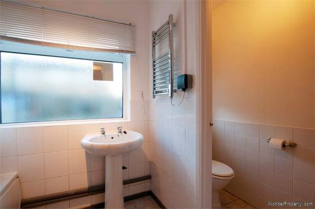 Additional Property Image 2 bedroom Flat for sale in Herne Bay 7